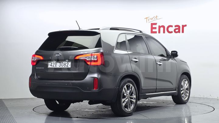 Kia Sorento 2014 — 2