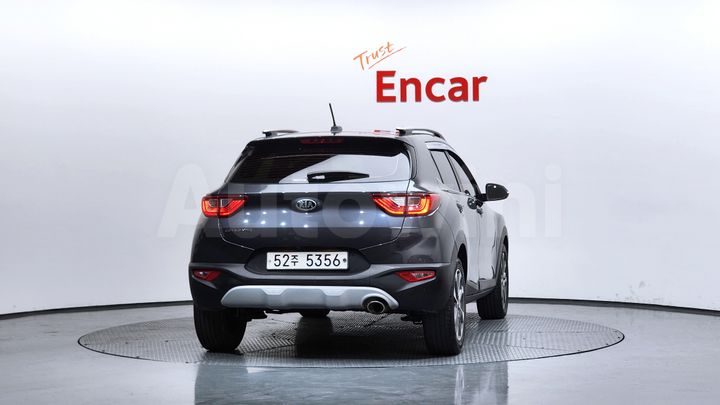 Kia Stonic 2018 — 4