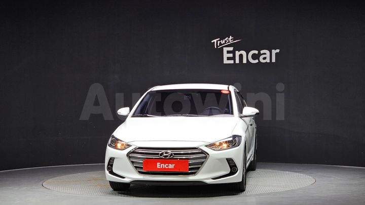 Hyundai Avante 2016 — 3