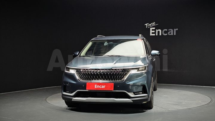 Kia Carnival 2023 — 3