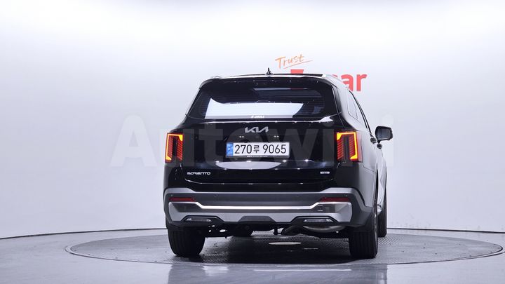 Kia Sorento 2024 — 3
