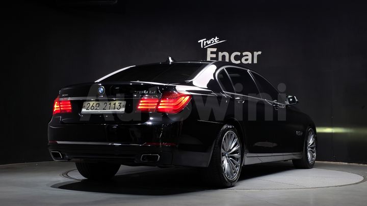 BMW 7 Series 2015 — 2