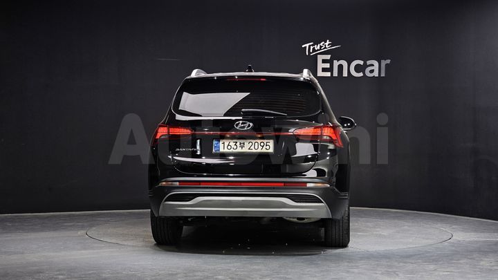 Hyundai SantaFe 2021 — 4