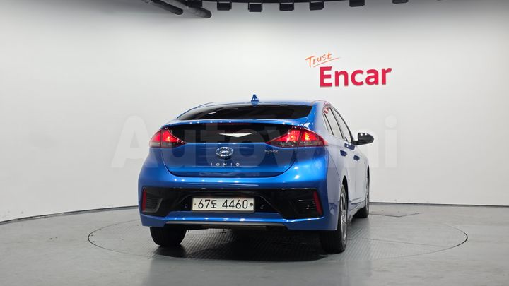 Hyundai Ioniq 2017 — 4
