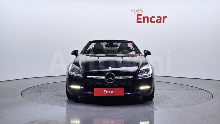 Mercedes Benz SLK Class 2012 — 3