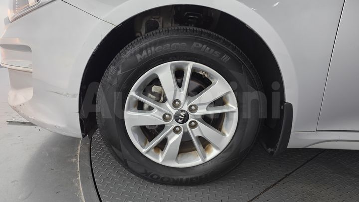Kia K5 2017 — 5