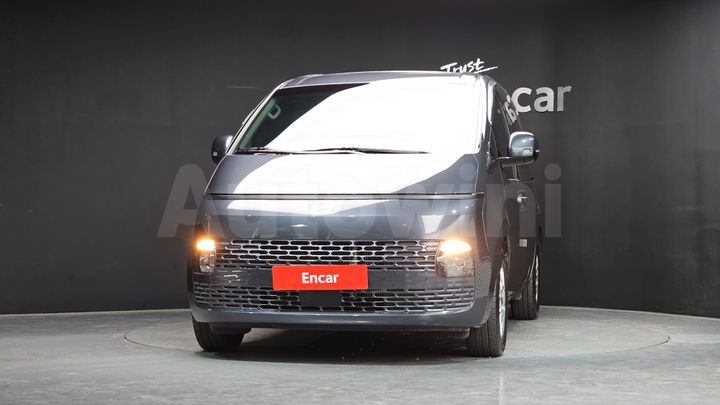 Hyundai Staria 2025 — 3