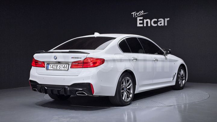 BMW 5 Series 2018 — 2