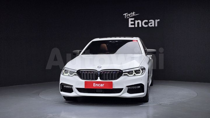 BMW 5 Series 2018 — 3