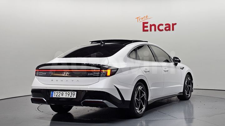 Hyundai Sonata 2024 — 2