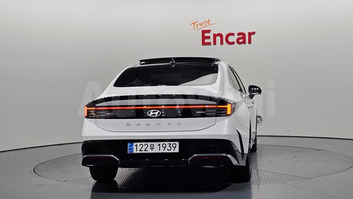 Hyundai Sonata 2024 — 4