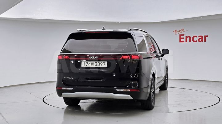 Kia Carnival 2023 — 4