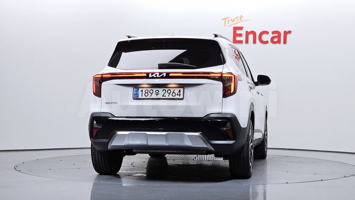 Kia Seltos 2024 — 4