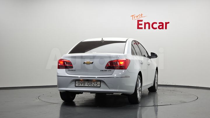 Chevrolet Cruze 2016 — 4