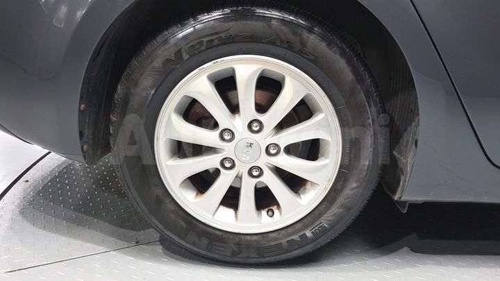 Kia K3 2013 — 5