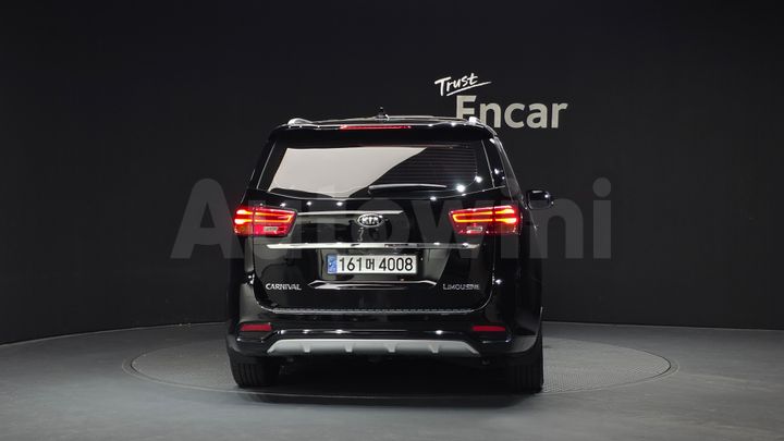 Kia Carnival 2019 — 4