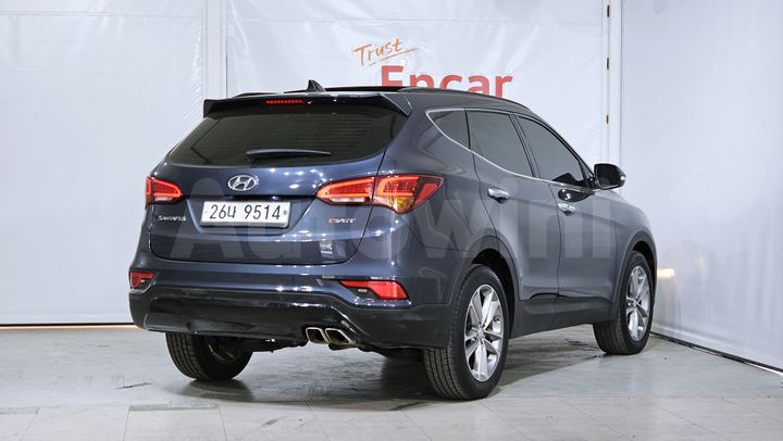Hyundai SantaFe 2016 — 2