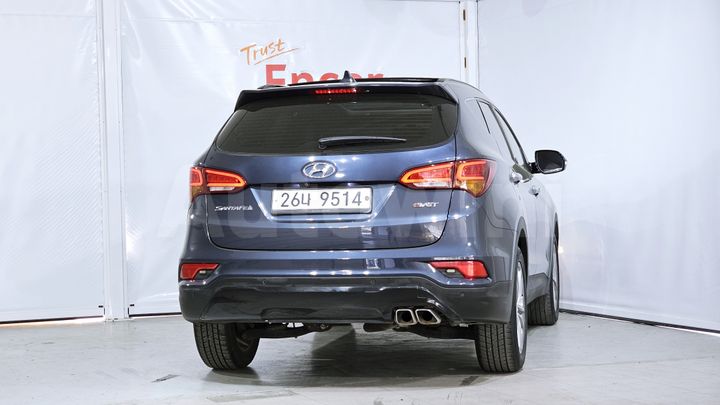 Hyundai SantaFe 2016 — 4