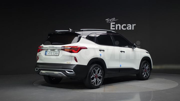 Kia Seltos 2022 — 2