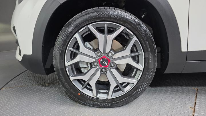 Kia Seltos 2022 — 5