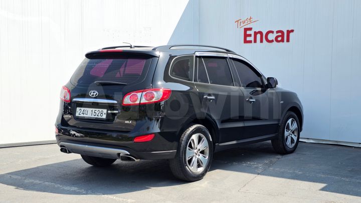 Hyundai SantaFe 2012 — 2