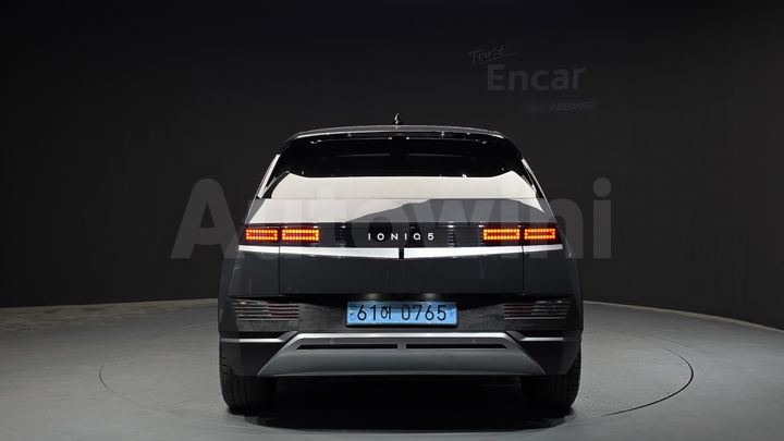 Hyundai Ioniq5 2023 — 4