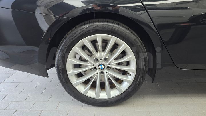 BMW 5 Series 2023 — 5