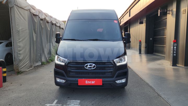 Hyundai Solati 2018 — 3