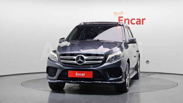 Mercedes-Benz GLE Class 2016 — 3