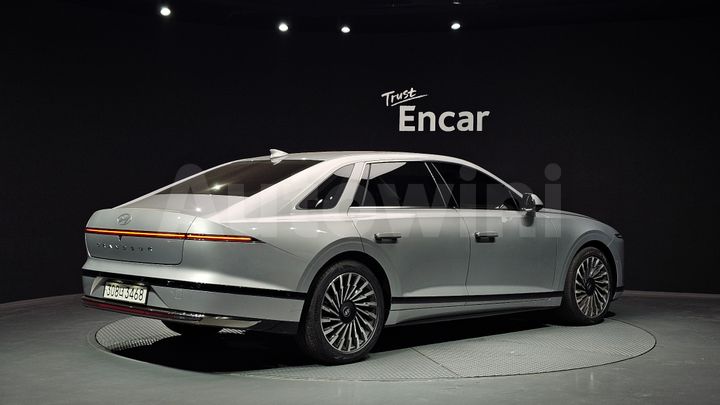 Hyundai Grandeur 2023 — 2