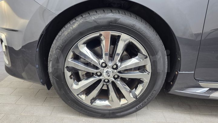 Kia Carnival 2017 — 5