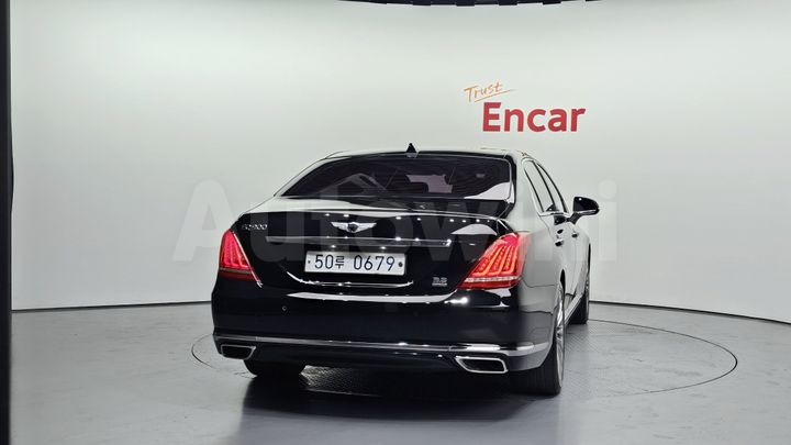 Genesis EQ900 2016 — 4