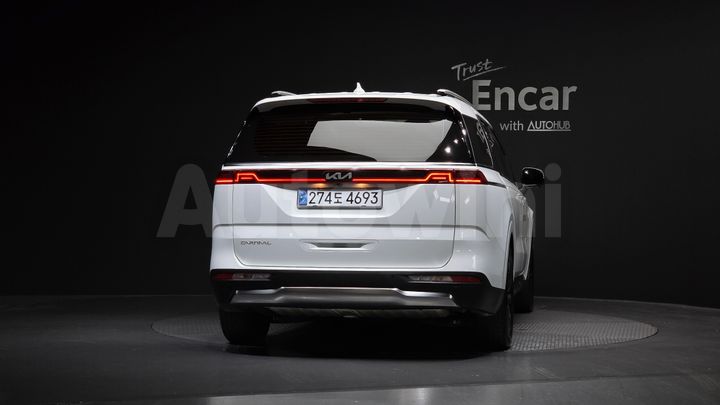 Kia Carnival 2023 — 4