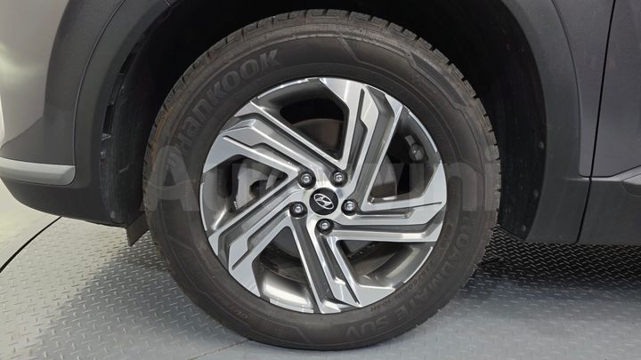 Hyundai SantaFe 2023 — 5