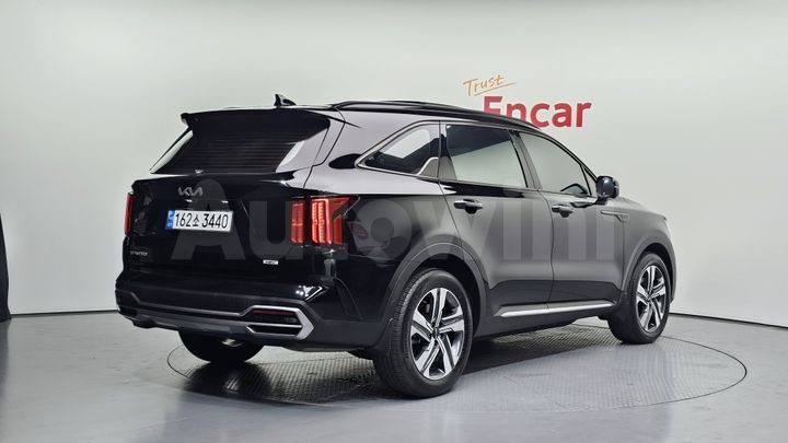 Kia Sorento 2023 — 2