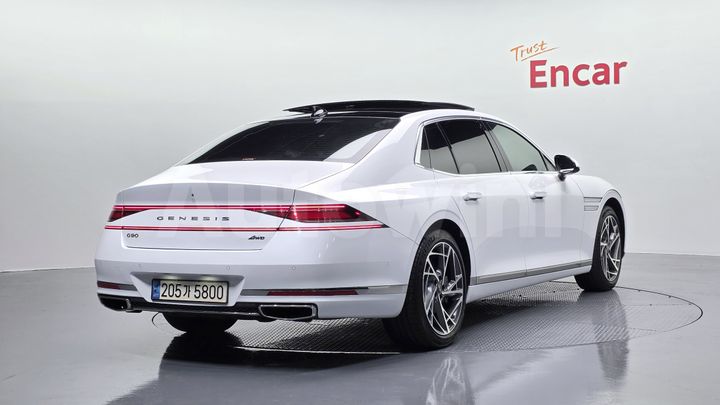 Genesis G90 2023 — 2