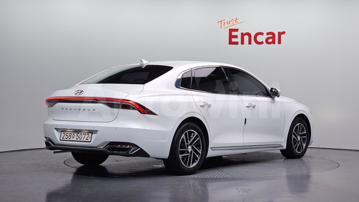 Hyundai Grandeur 2020 — 2