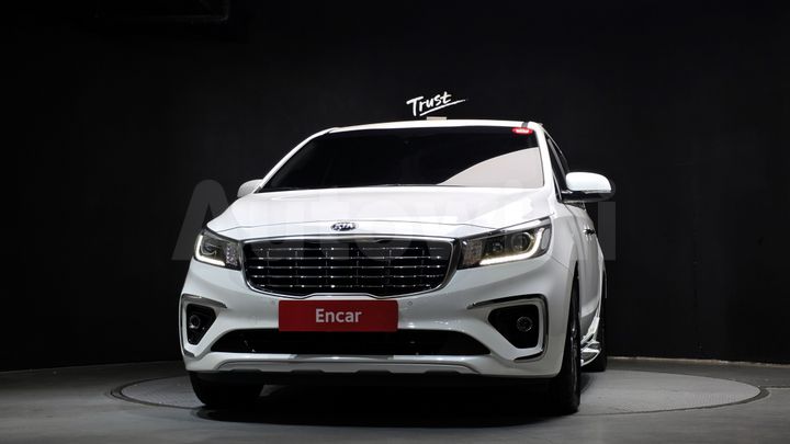Kia Carnival 2019 — 3