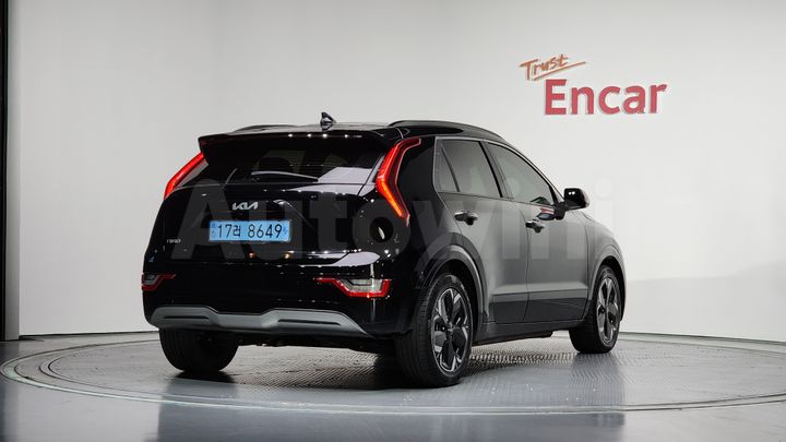 Kia Niro 2023 — 2