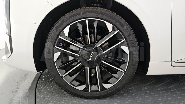 Kia K8 2026 — 5