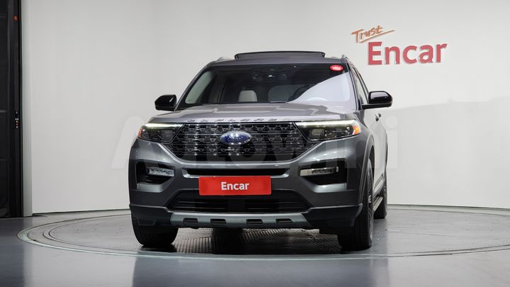Ford Explorer 2021 — 3