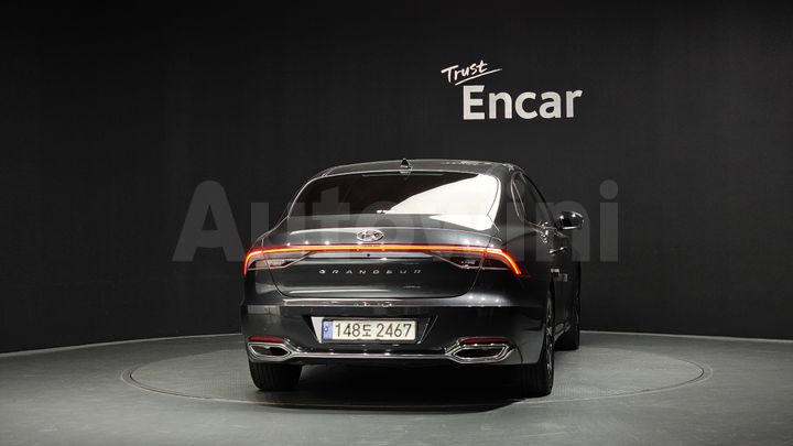 Hyundai Grandeur 2022 — 4
