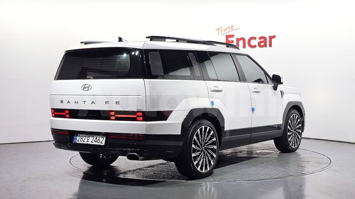 Hyundai SantaFe 2024 — 2