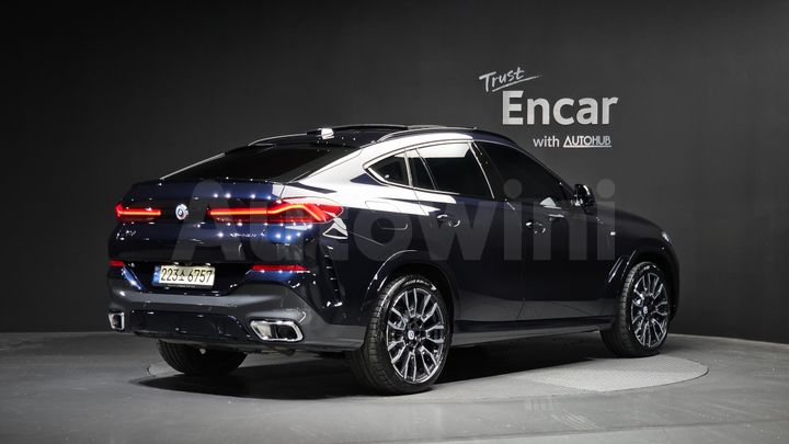 BMW X6 2024 — 2
