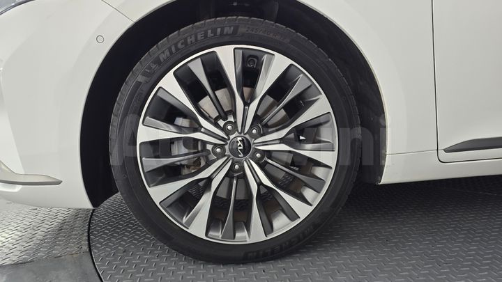 Kia K8 2022 — 5