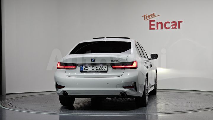 BMW 3 Series 2021 — 4