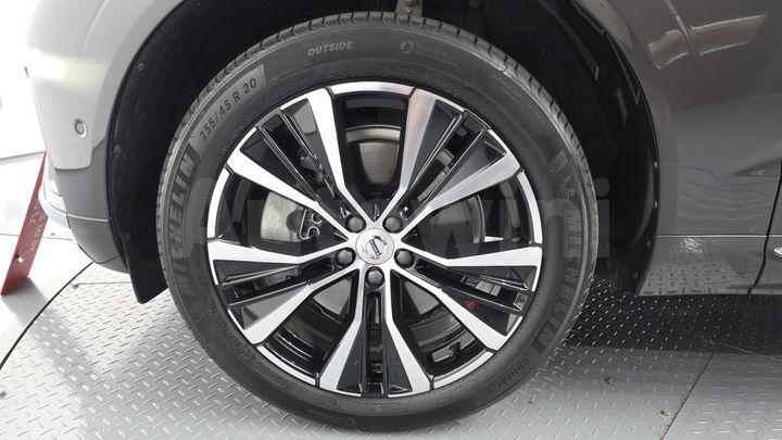 Volvo XC60 2024 — 5