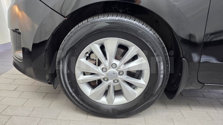 Kia Carnival 2018 — 5