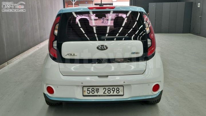 Kia Soul 2014 KNAJP81EFFK000457 — 4