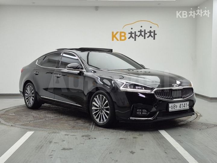 Kia K7 2019 — 2